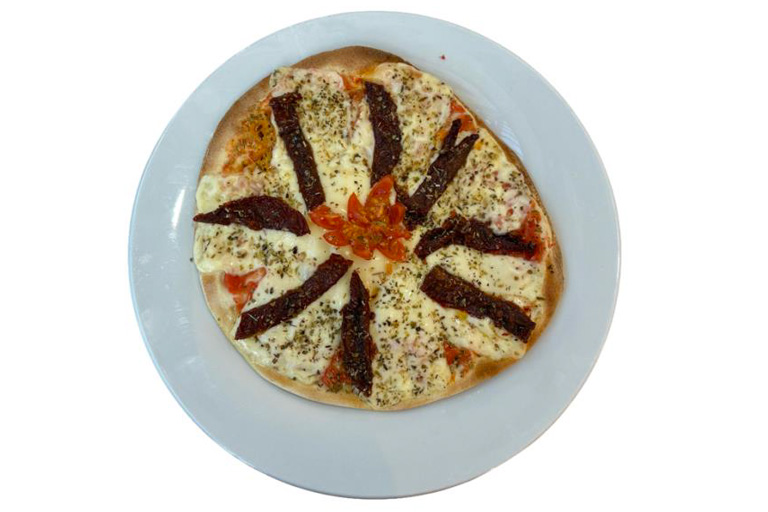 PITA PIZZA con Queso y Tomates secos